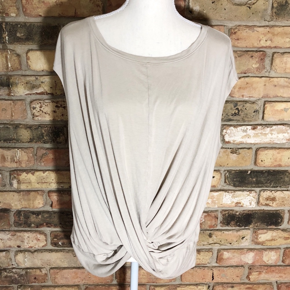 Anthropologie Bailey 44 Front Twist Top